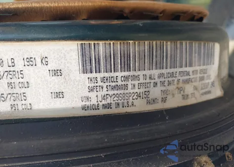 1995 Jeep Wrangler / Yj Se z USA, uszkodzony, nr VIN 1J4FY29S8SP234152